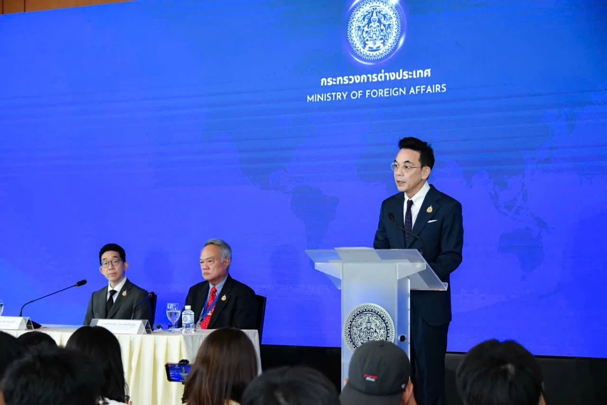 Thủ tướng Thái Lan khẳng định cam kết duy trì hòa bình và đối thoại với Campuchia