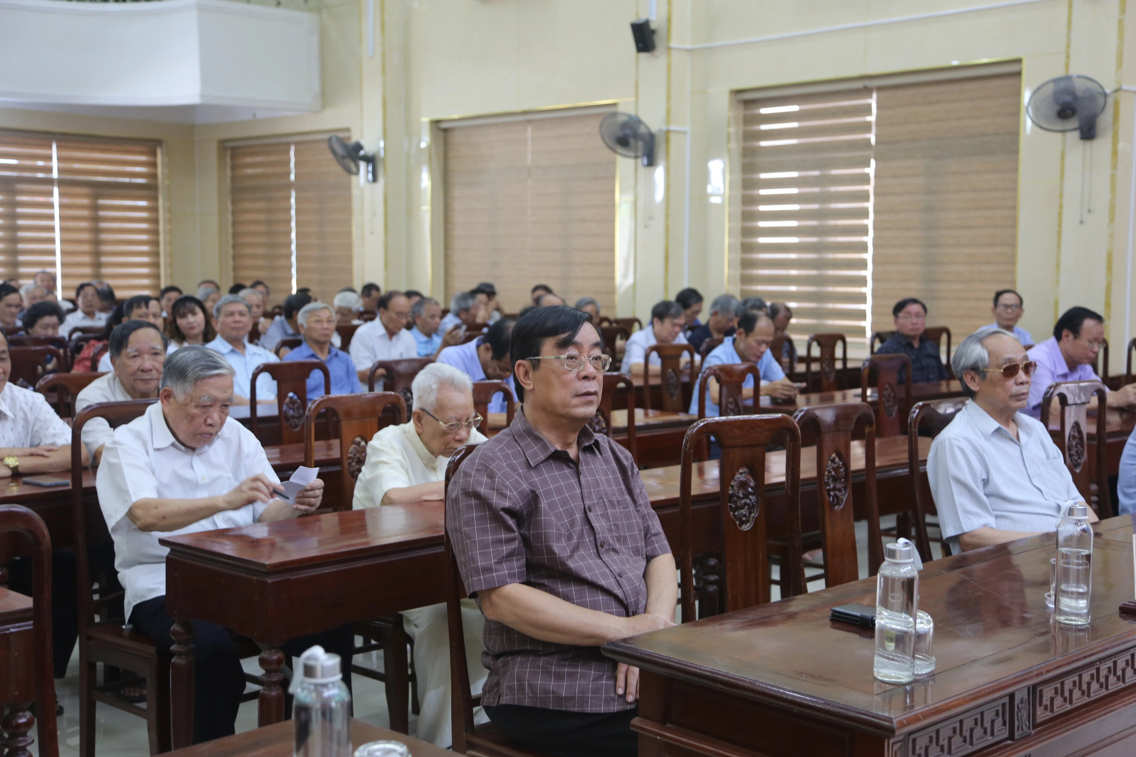 Thông tin định kỳ đối với cán bộ thuộc diện Ban Thường vụ Tỉnh ủy quản lý đã nghỉ hưu