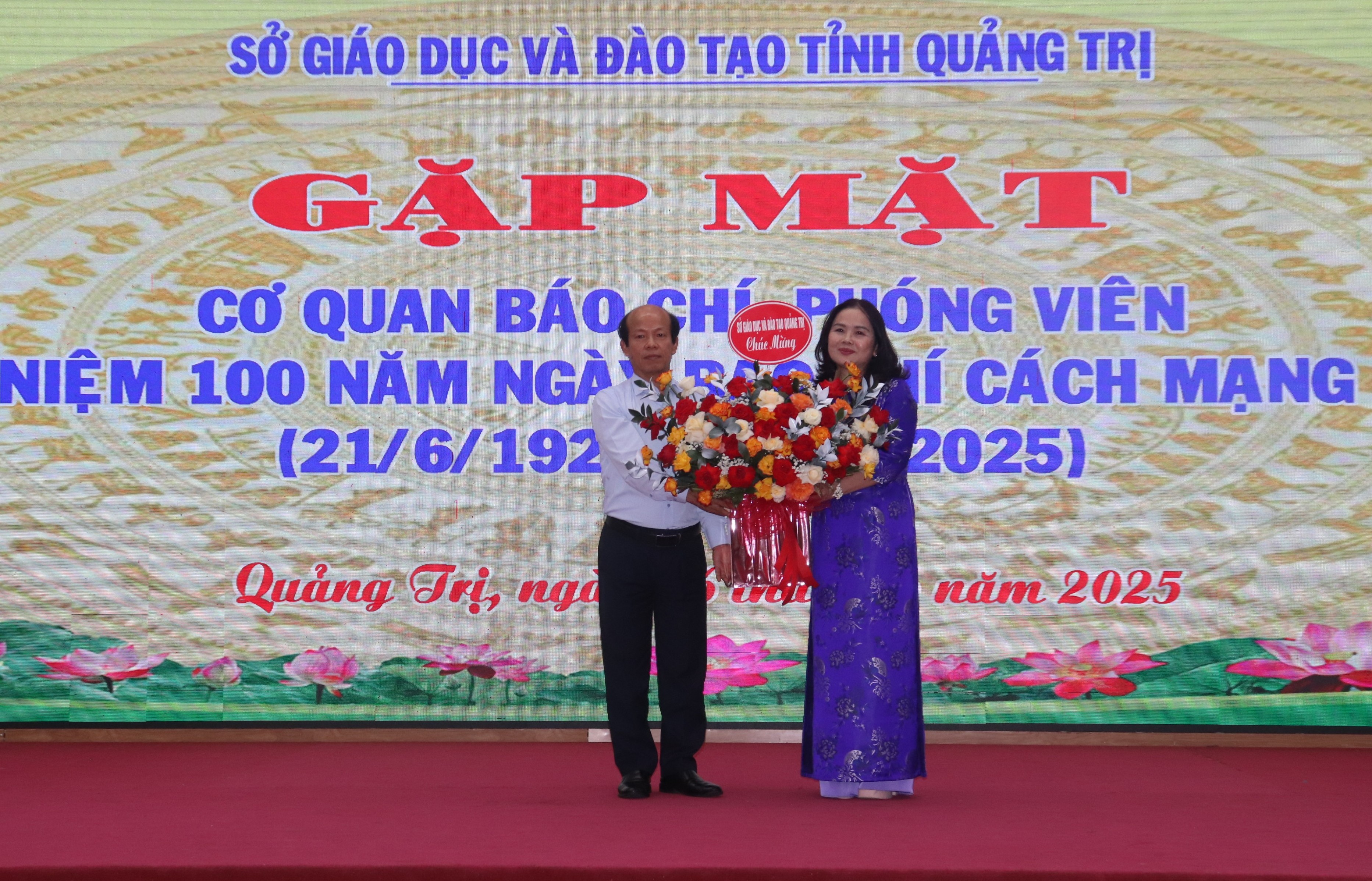 Sở GD&ĐT Quảng Trị gặp mặt các cơ quan báo chí phối hợp công tác truyền thông