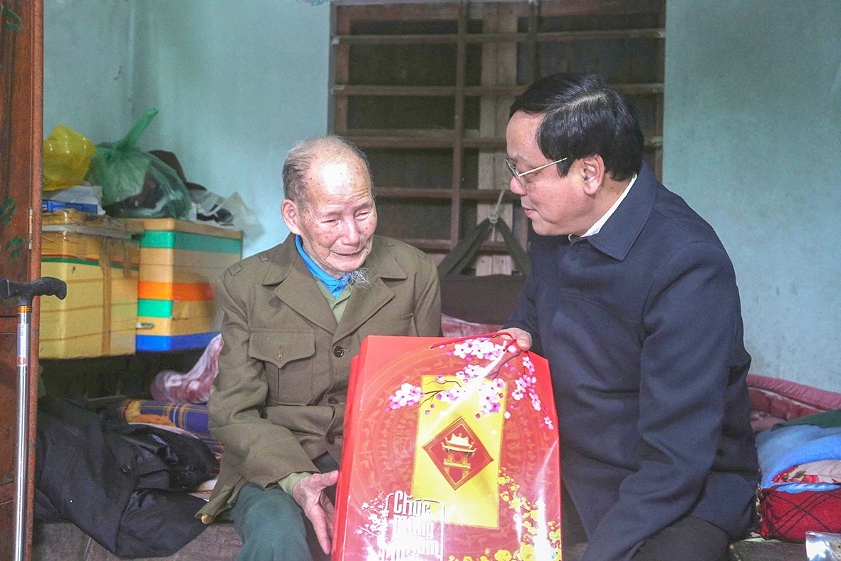 Cầu nối giữa cử tri với Quốc hội