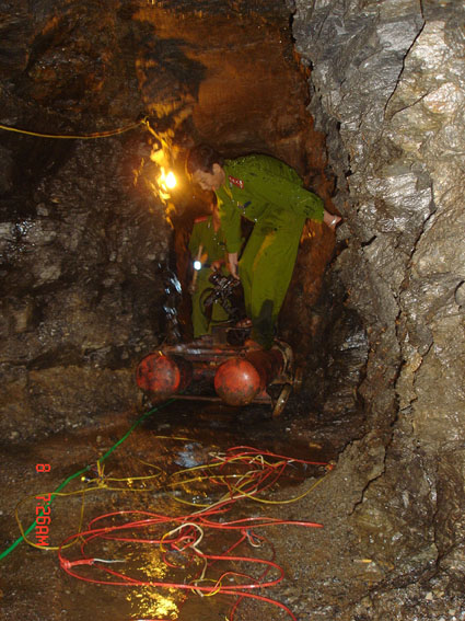 Nhà báo và những phút giây sinh tử