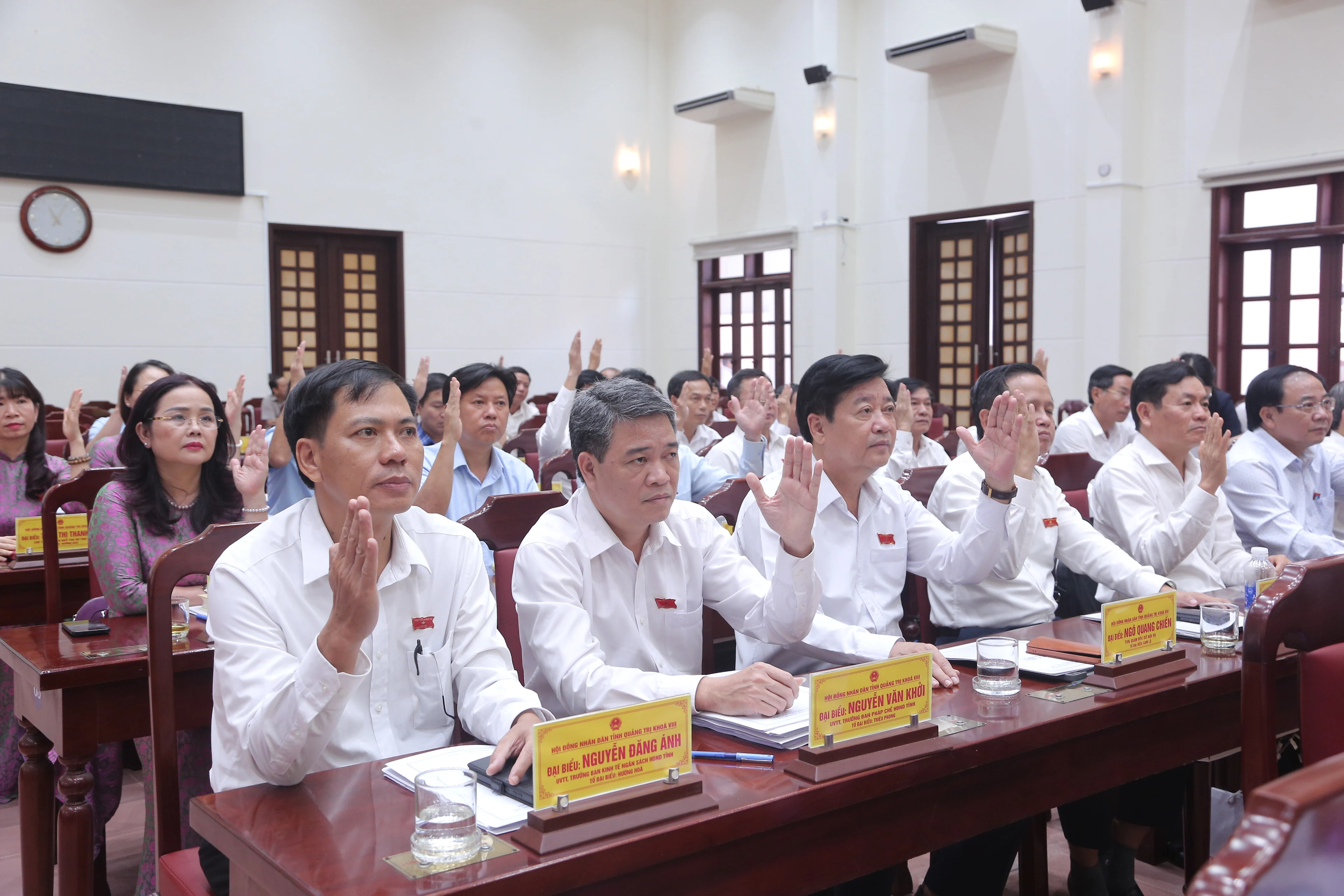 Kỳ họp thứ 32 HĐND tỉnh khóa VIII: Thông qua 21 Nghị quyết với sự thống nhất cao