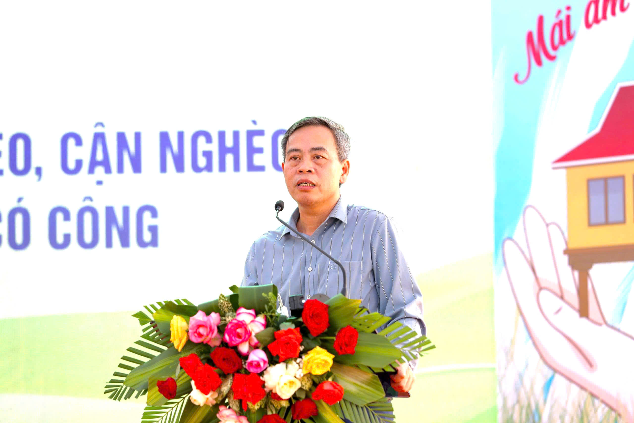 Tổng kết Chương trình xóa nhà tạm, nhà dột nát và Chương trình hỗ trợ nhà ở cho hộ gia đình có công với cách mạng, thân nhân liệt sĩ