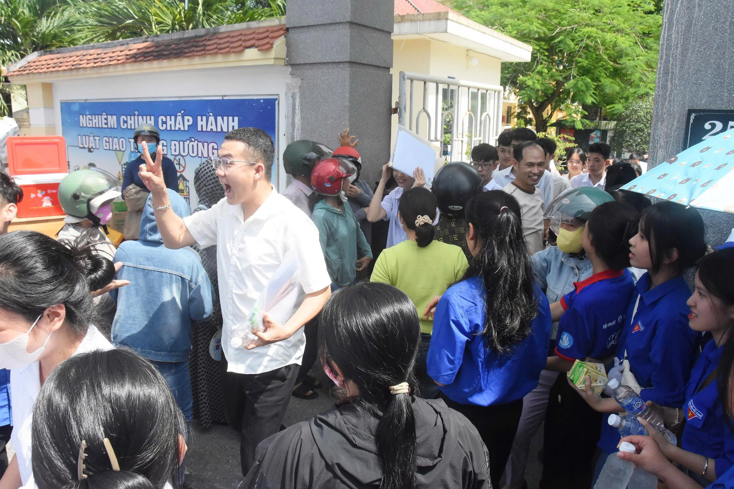 9.046 thí sinh hoàn thành bài thi Ngữ văn kỳ thi tốt nghiệp THPT năm 2025