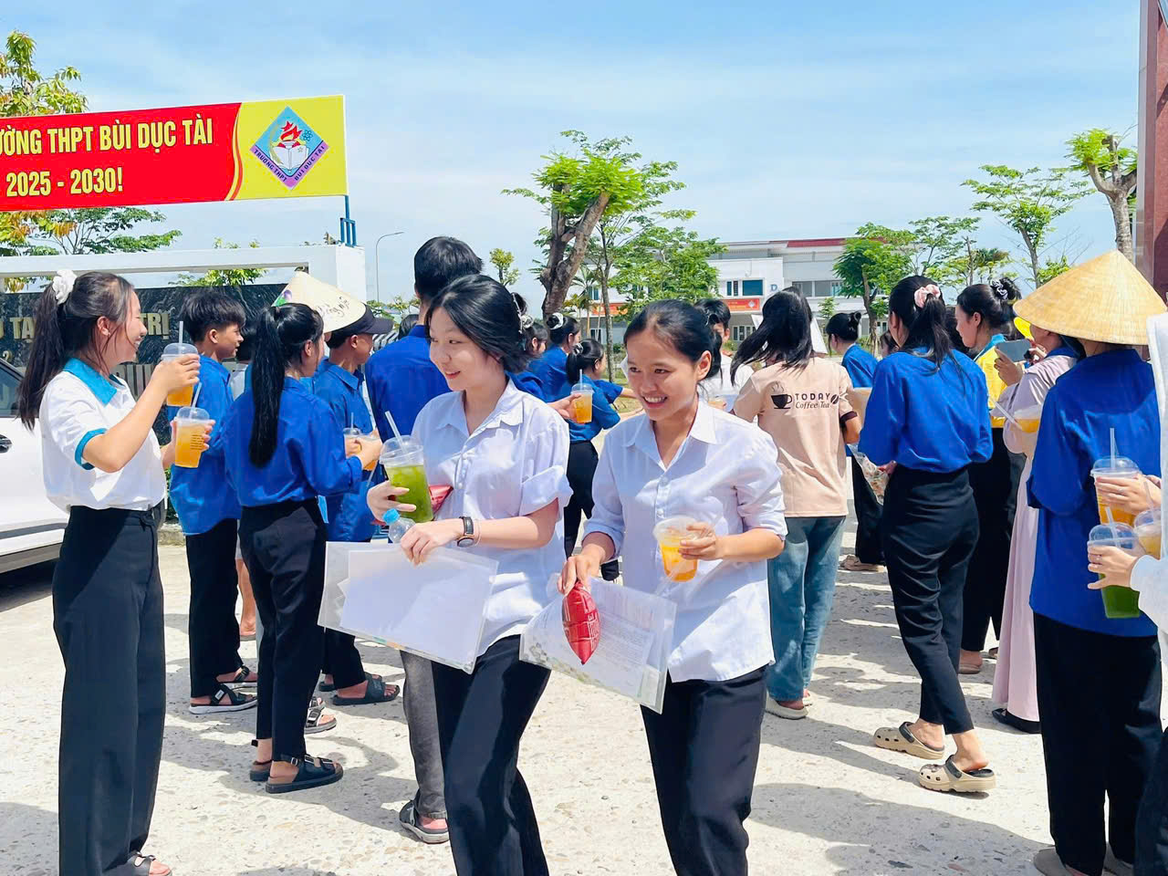 Thí sinh đánh giá đề thi môn Toán kỳ thi tốt nghiệp THPT năm 2025 có tính phân loại cao