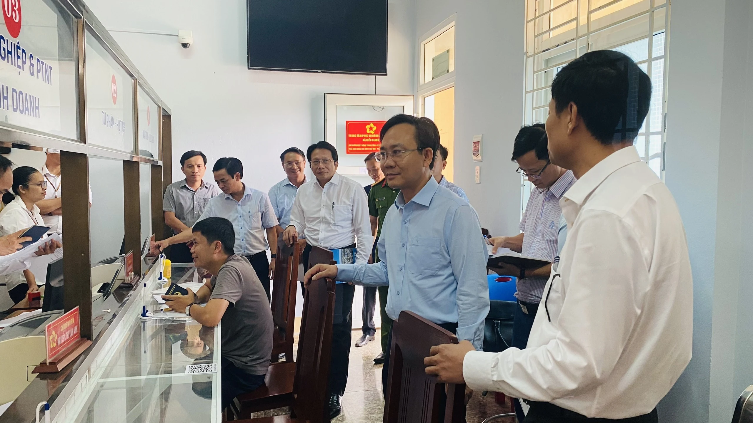 Phó Chủ tịch UBND tỉnh Hoàng Xuân Tân kiểm tra vận hành hành chính quyền 2 cấp tại các địa phương