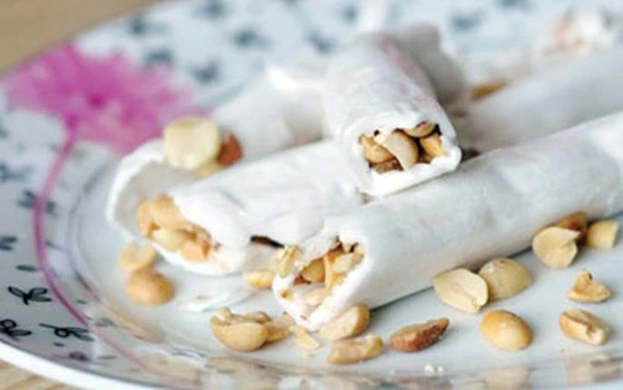 Kẹo kéo tuổi thơ
