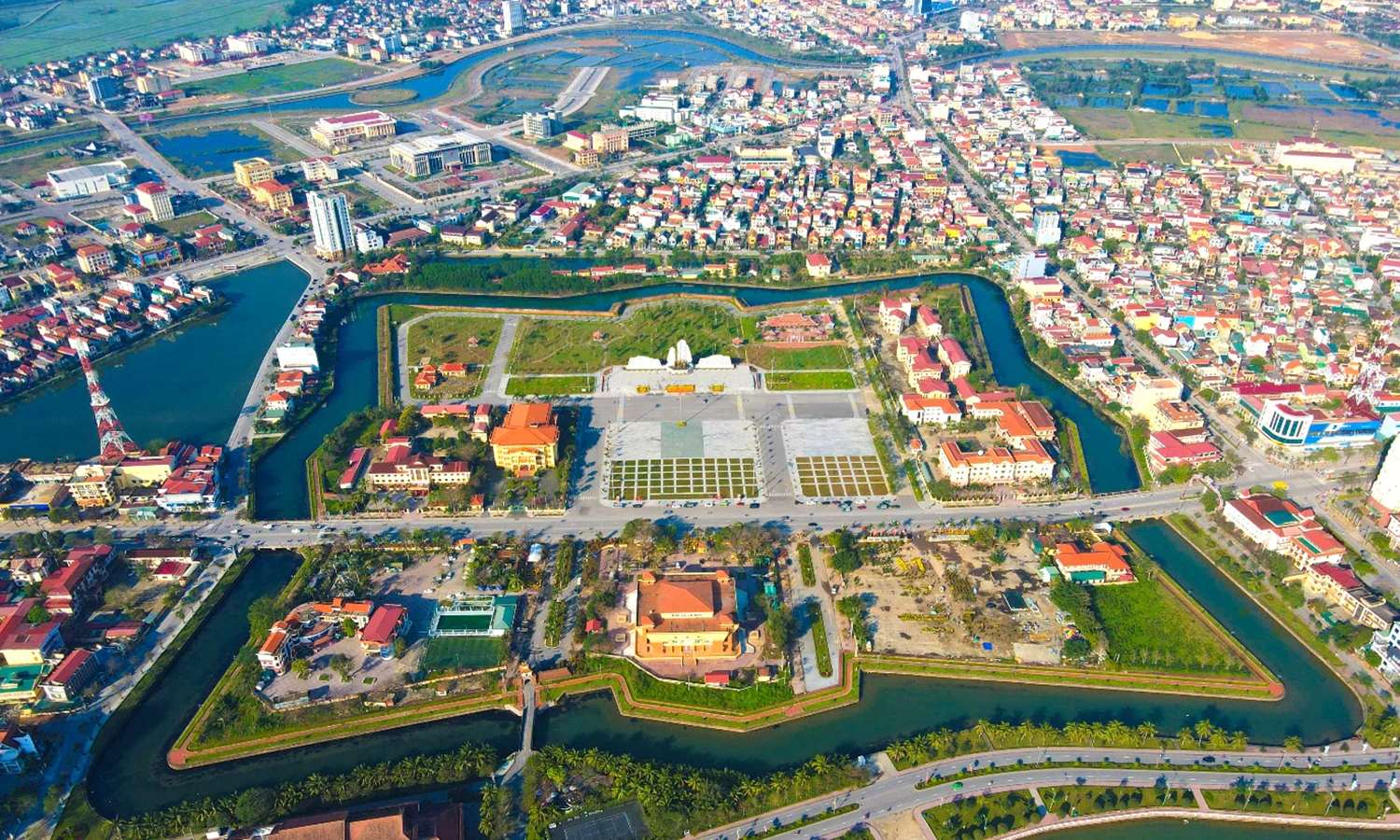 Hai dòng sông và một khát vọng