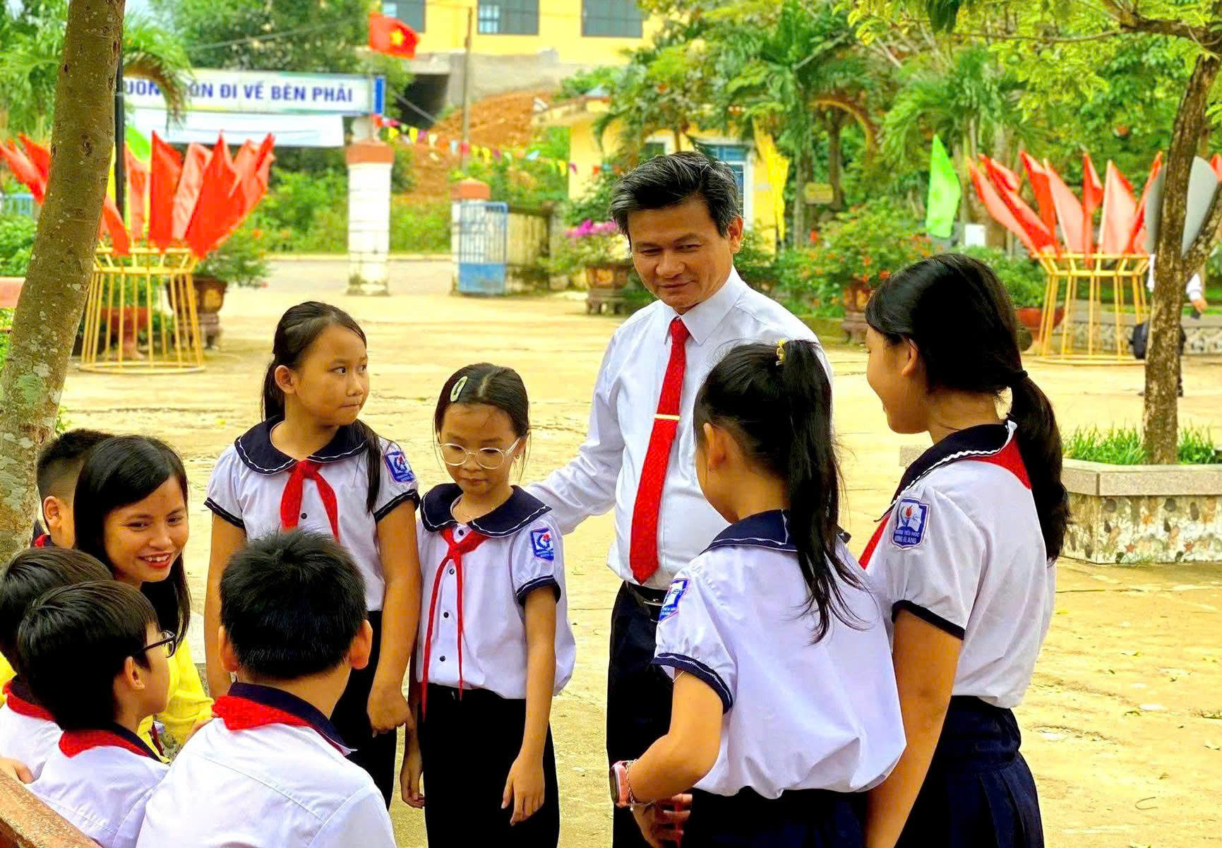 Nâng cao chất lượng giáo dục cho học sinh đồng bào dân tộc thiểu số