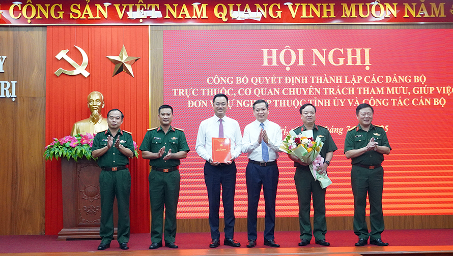 Công bố thành lập Đảng bộ, cơ quan chuyên trách, đơn vị trực thuộc Tỉnh ủy Quảng Trị