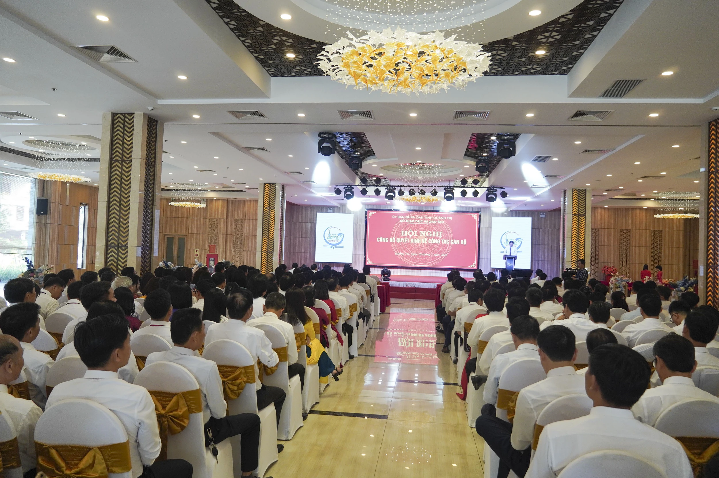 Sở Giáo dục - Đào tạo Quảng Trị kiện toàn công tác cán bộ