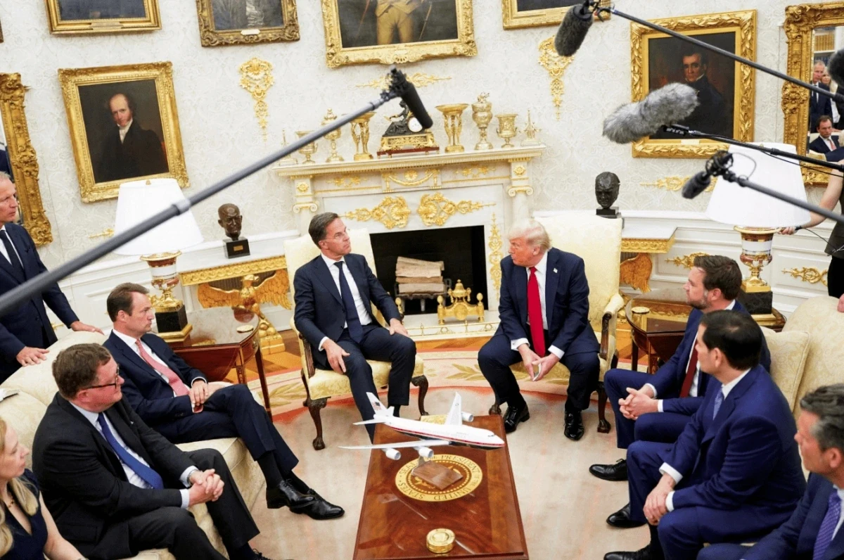 Ông Trump đối mặt bài toán khó khi áp mức thuế “khủng” 100% với đối tác của Nga