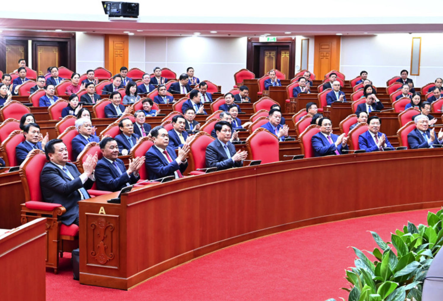 Bế mạc hội nghị lần thứ 12 Ban Chấp hành Trung ương Đảng khóa XIII