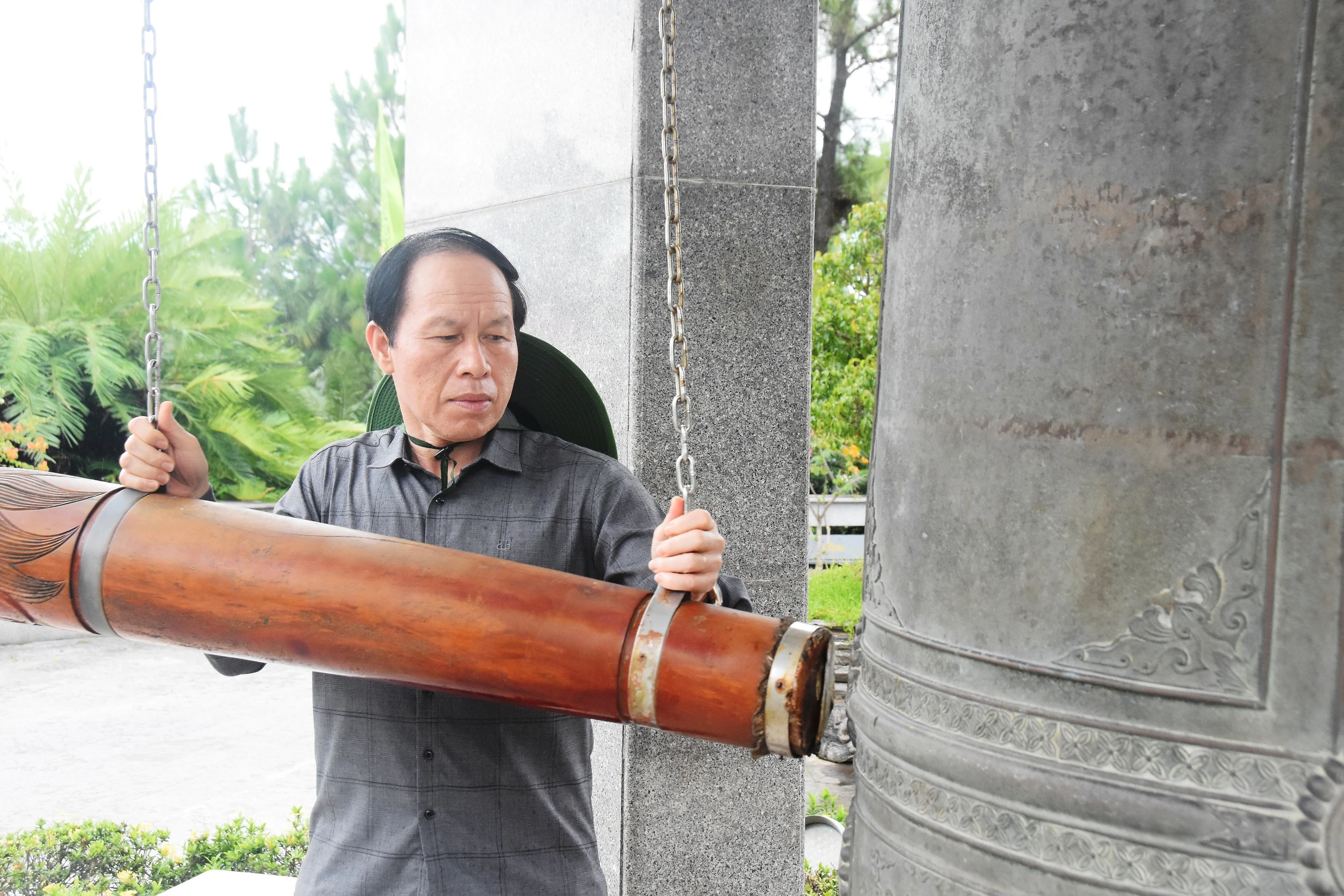 Đoàn công tác TP. Hải Phòng tổ chức các hoạt động tri ân tại Quảng Trị