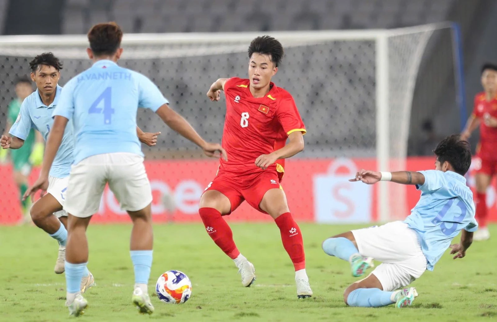 U23 Đông Nam Á 2025: U23 Việt Nam vào Bán kết với ngôi đầu bảng B