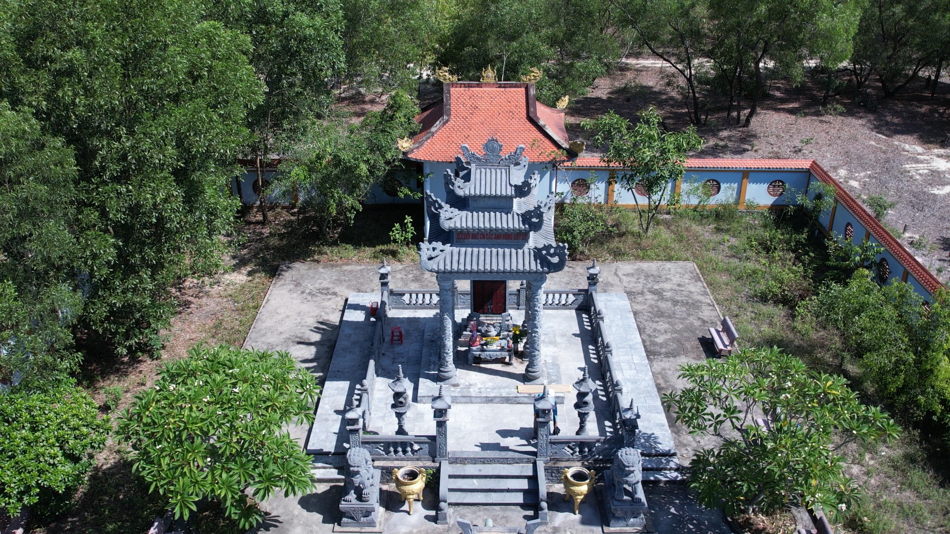 Đằng sau một lá thư thời chiến