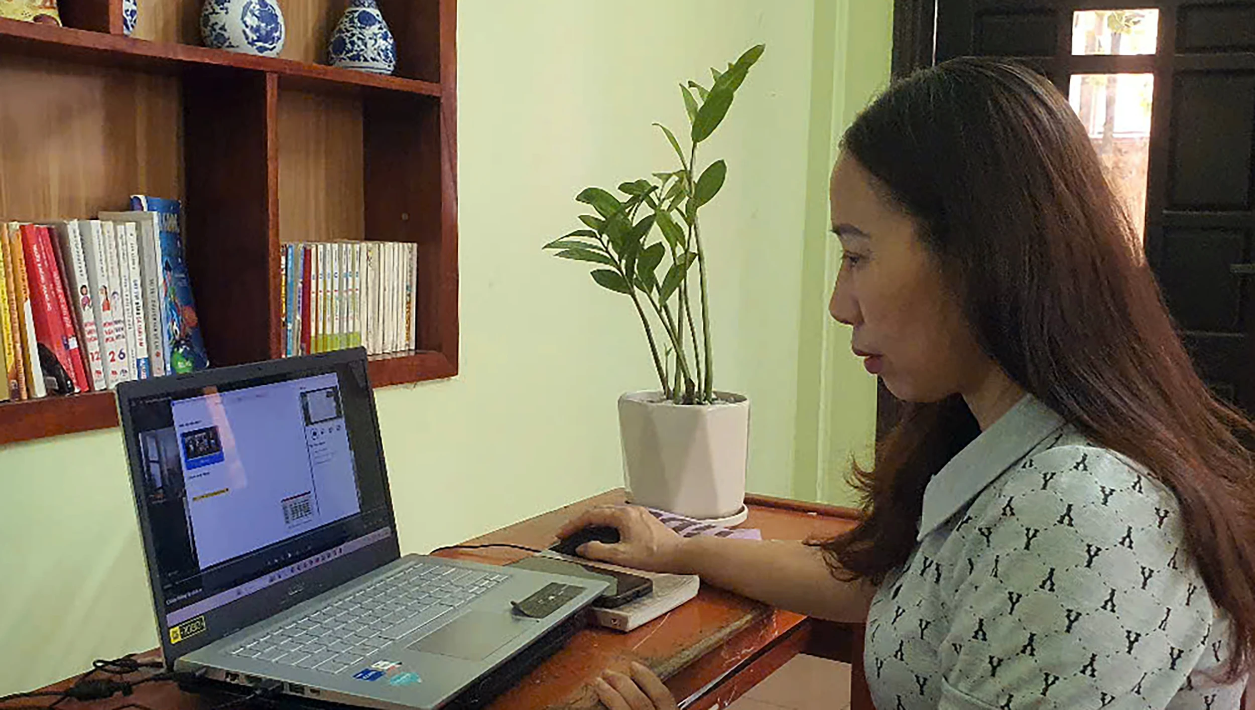 Thức dậy cùng trang sách