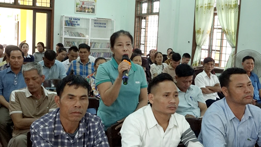 Đại biểu HĐND tỉnh tiếp xúc cử tri