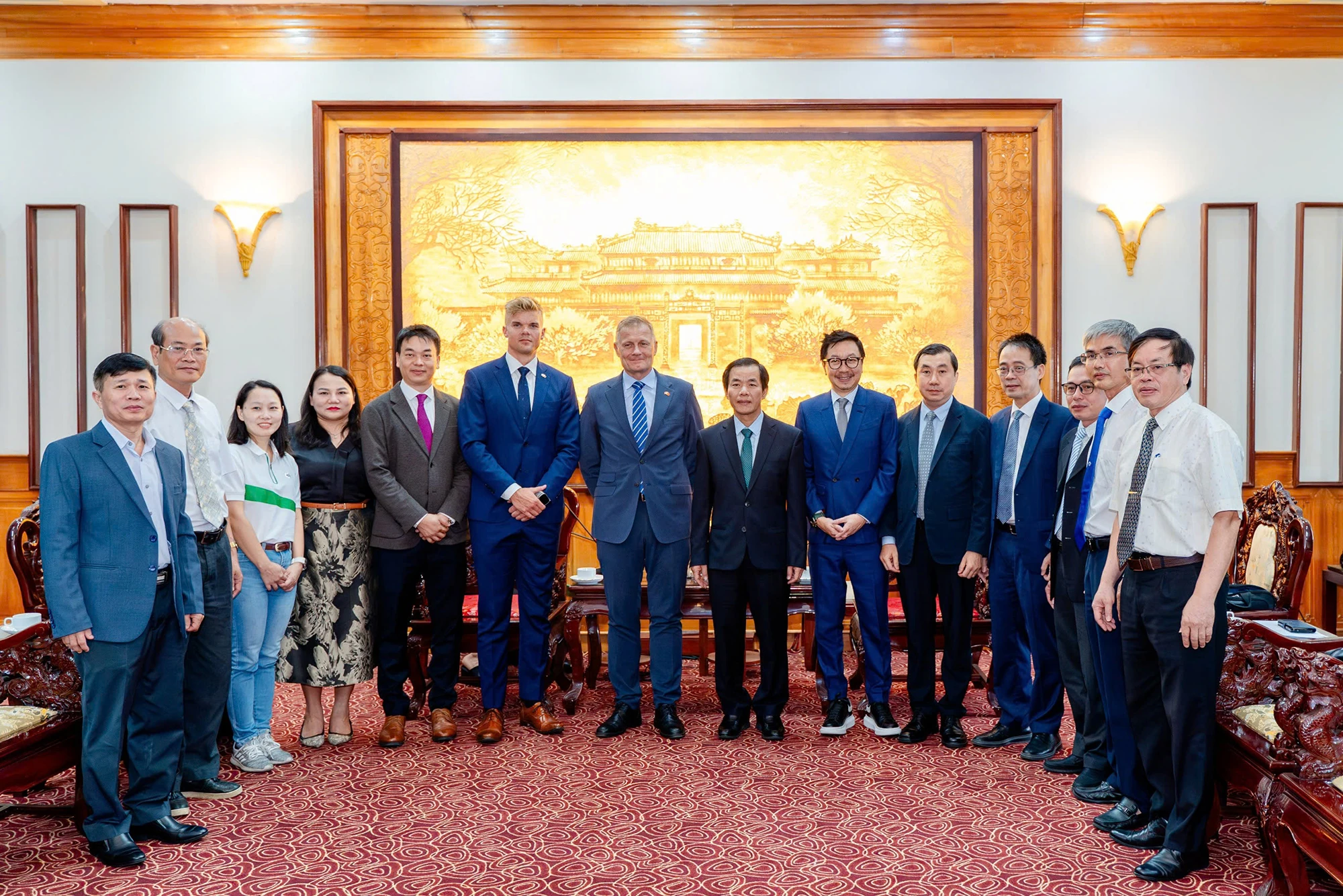 Đại sứ Đan Mạch và lãnh đạo Carlsberg Việt Nam thăm và làm việc với lãnh đạo TP. Huế, tiếp tục khẳng định cam kết hợp tác lâu dài và phát triển bền vững