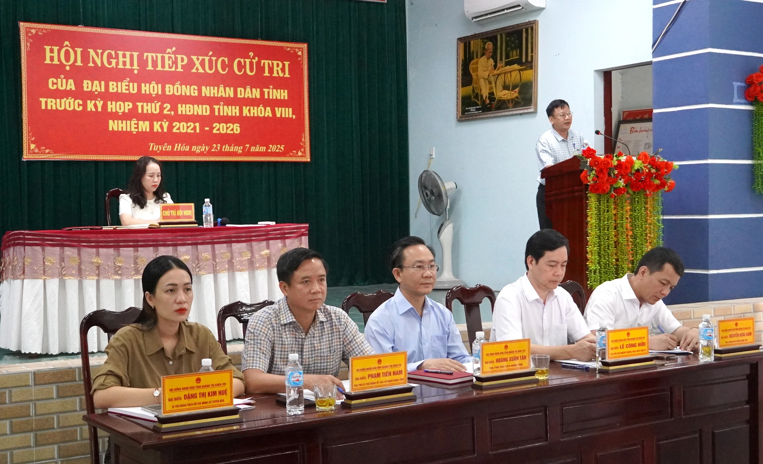 Đại biểu HĐND tỉnh tiếp xúc cử tri tại xã Tuyên Hóa