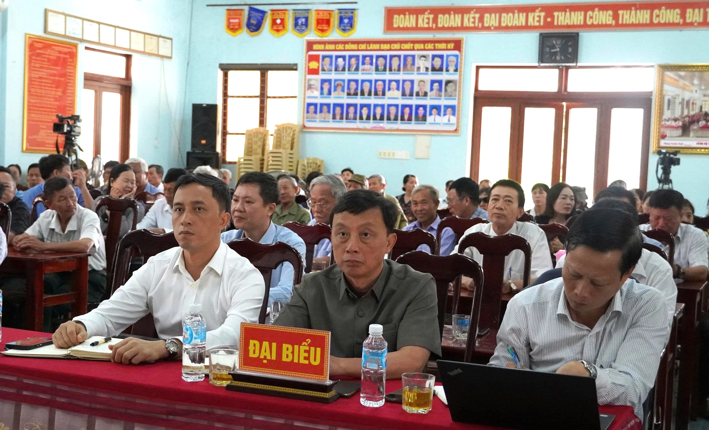 Đại biểu HĐND tỉnh tiếp xúc cử tri tại xã Tuyên Hóa