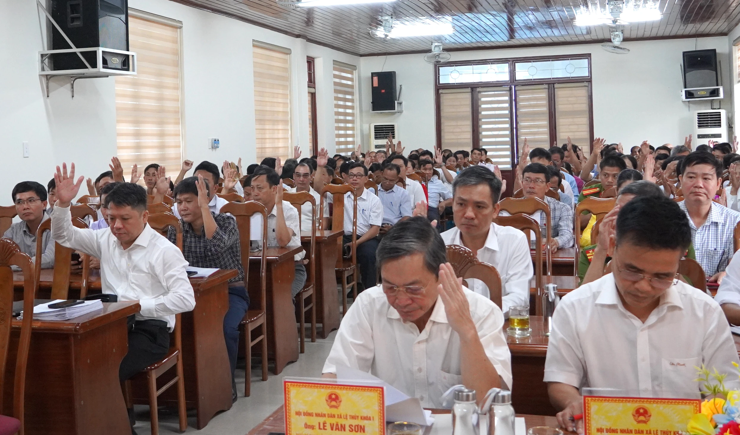 HĐND xã Lệ Thủy: Thông qua các nghị quyết quan trọng