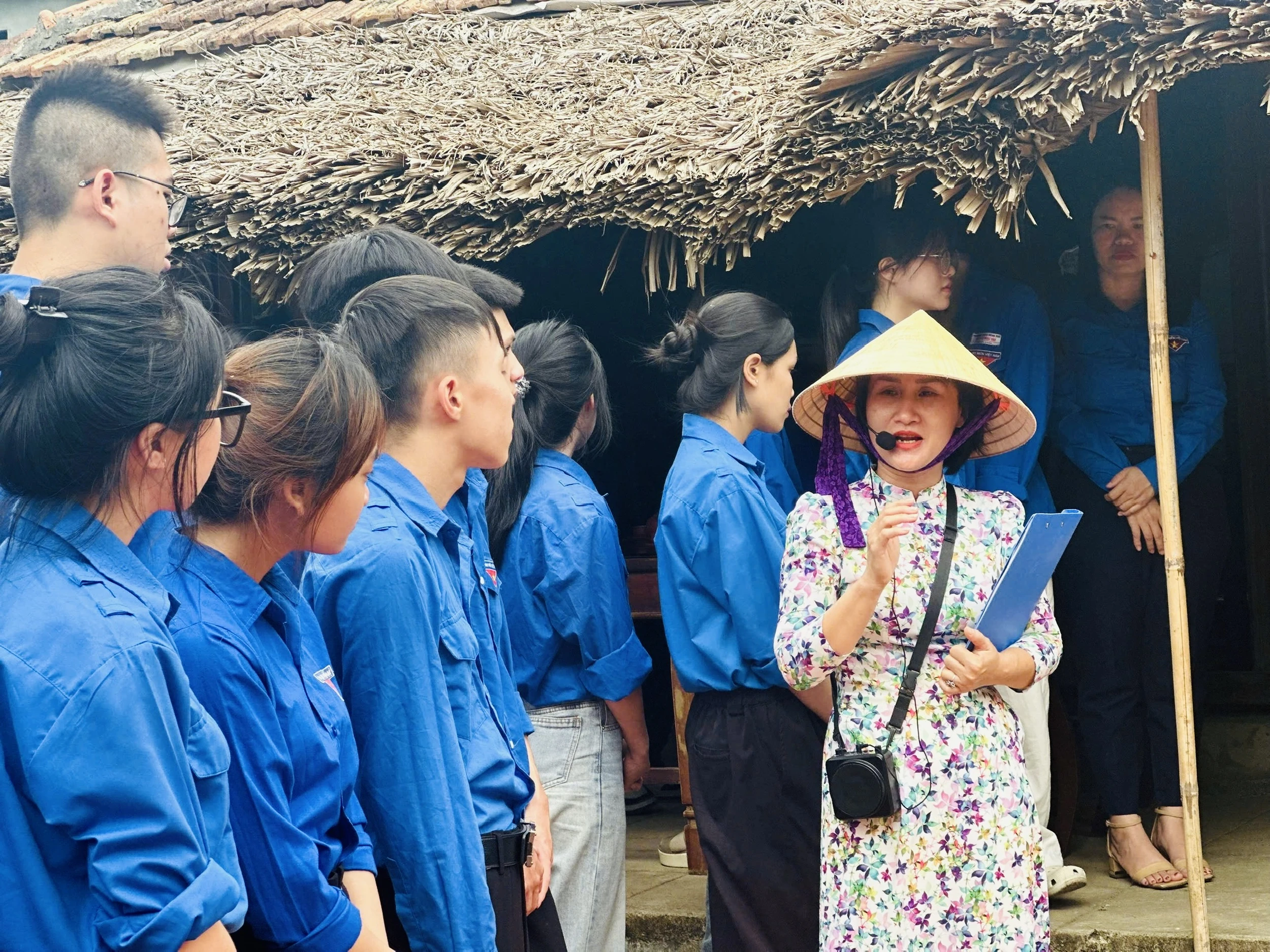 Tuổi trẻ Đoàn các cơ quan Đảng tỉnh tri ân anh hùng liệt sĩ