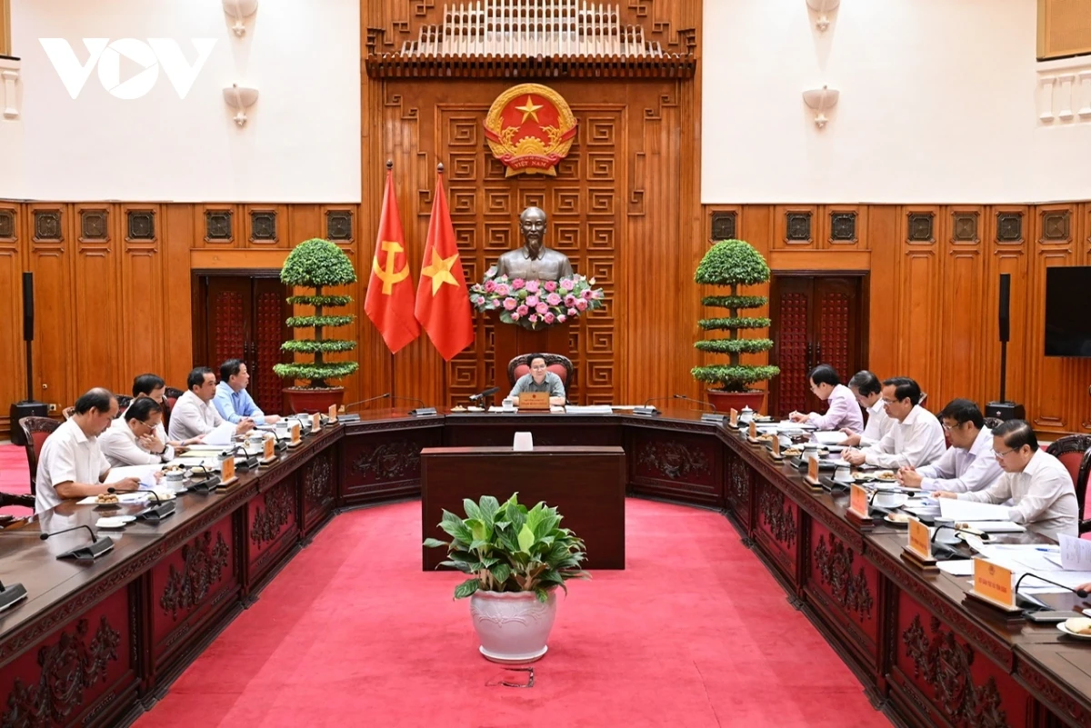 Thủ tướng: Triển khai ngay chiến dịch xây dựng trường học cho các xã biên giới