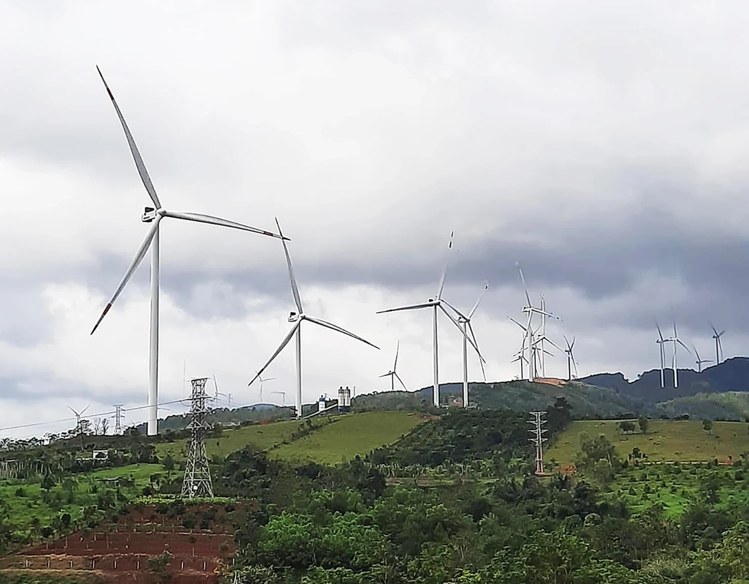 Quang Tri positioned to become clean energy hub in central Vietnam