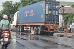 Triệu Phong: Một phụ nữ thiệt mạng do va chạm xe đầu kéo