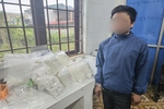 Phát hiện 10 bánh heroin và 15 kg vật thể nghi là ma túy trên ô tô bị tai nạn ở Hải Lăng