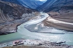 Giữa căng thẳng với Pakistan, Ấn Độ dự định rút nước sông Indus