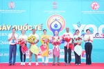Nearly 1,000 participants celebrate International Yoga Day 2025 in Quang Tri.