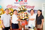 Trưởng Ban Tuyên giáo và Dân vận Tỉnh ủy Hồ Đại Nam thăm CLB Phóng viên Thường trú tại Quảng Trị và thân nhân các nhà báo liệt sĩ