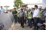 Thủ tướng Chính phủ Phạm Minh Chính kiểm tra tiến độ dự án và thăm người có công