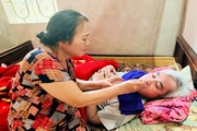Mong sóng gió qua đi