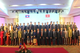 Vietnam-Laos provincial high-level talks in Quang Tri
