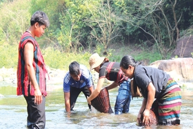 Târ lốq - Món ăn đặc trưng của người Pa Kô