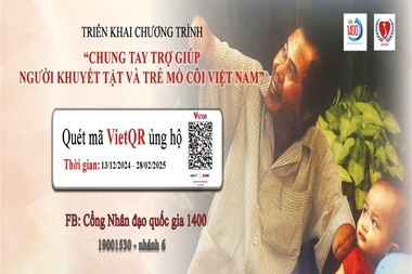 Quét mã QR ủng hộ người khuyết tật và trẻ mồ côi