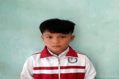 Hãy giúp đỡ chị em Huy!