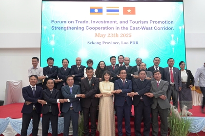 Quang Tri delegation attends regional investment forum in Laos
