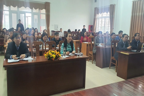 Tập huấn sử dụng phần mềm Sổ tay đảng viên điện tử