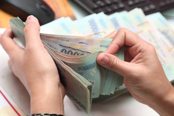 Tiếp tục giảm lãi suất tiền gửi tiết kiệm lần thứ 2 trong năm 2023