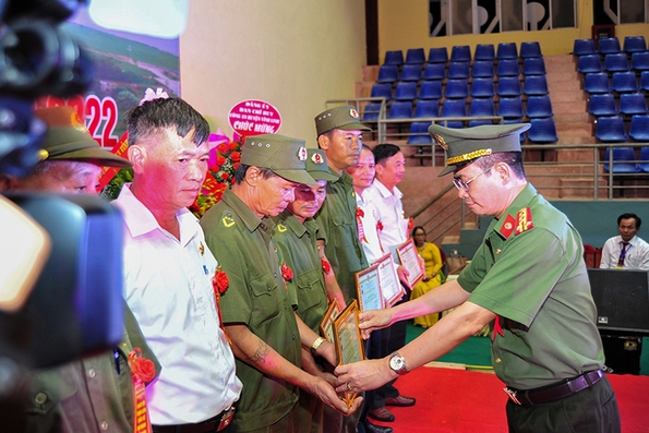 Thực hiện tốt phong trào thi đua “Vì an ninh Tổ quốc”