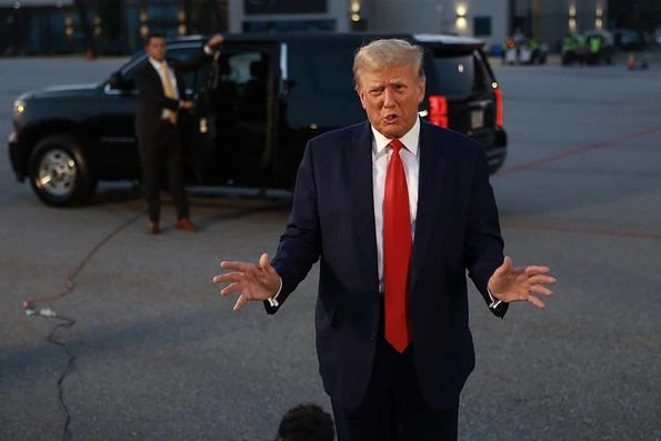 Ông Trump đi vào lịch sử nước Mỹ 