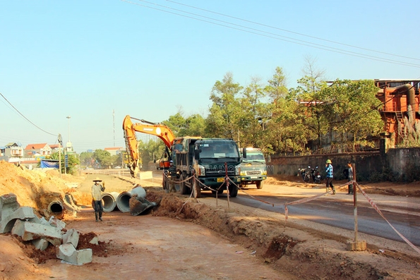 Xử lý nghiêm tổ chức, cá nhân thiếu biện pháp bảo đảm an toàn khi thi công công trình