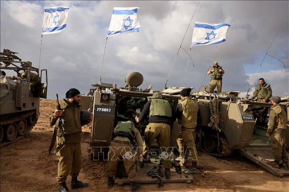 Quân đội Israel tuyên bố nối lại tấn công sau ngừng bắn