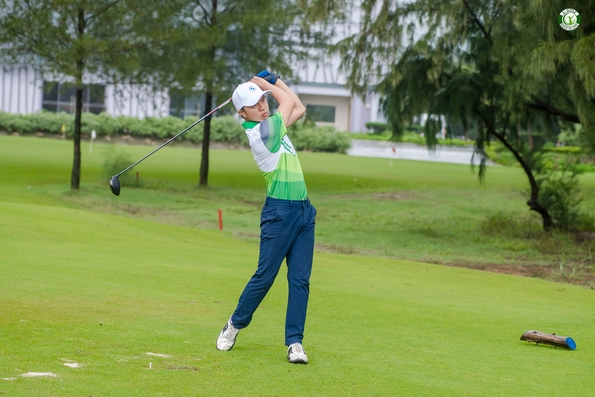 Góp sức đưa phong trào golf Quảng Trị phát triển