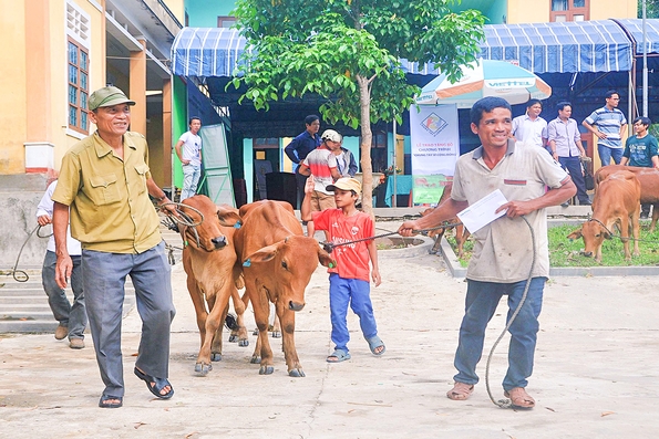 Vươn lên vì mục tiêu giảm nghèo bền vững