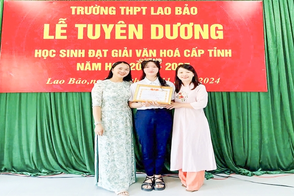 Lâm Mai Linh - tấm gương “học sinh 3 tốt” ở vùng biên